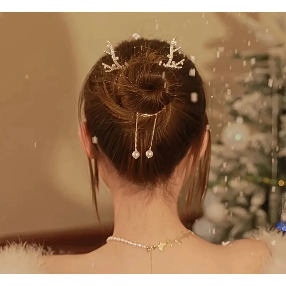 Rhinestone Christmas Reindeer Antlers Hair Clip with Faux Pearl Accent